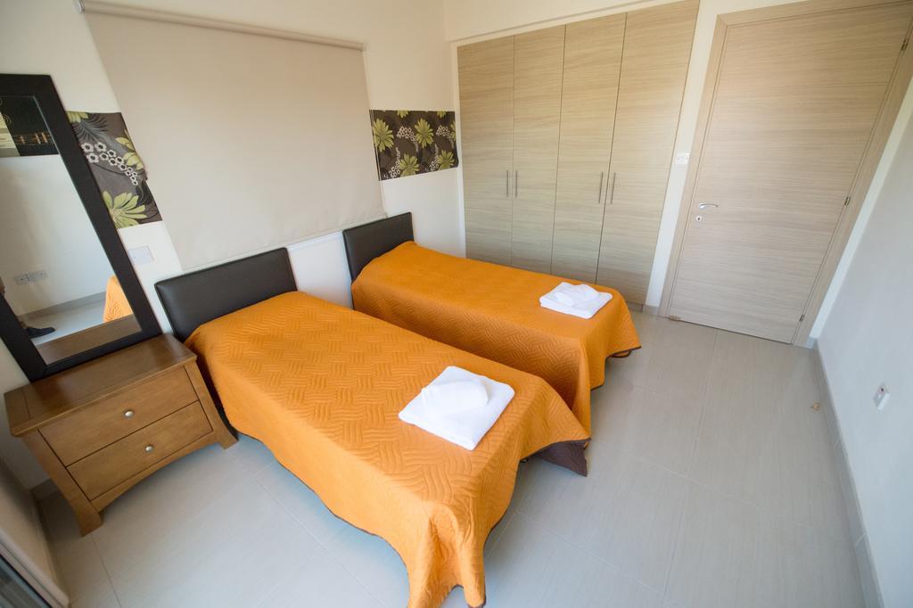 Hara Nissi Beach Villas Ayia Napa Phòng bức ảnh